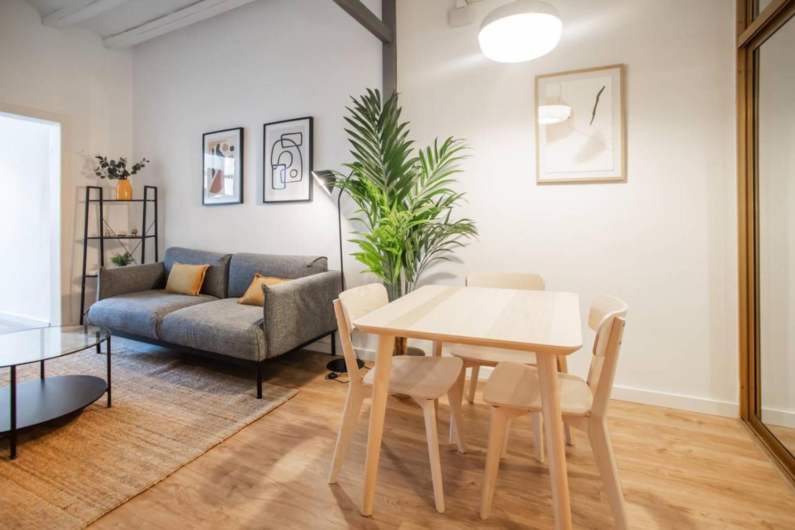 Fantastico Piso En Appartement *